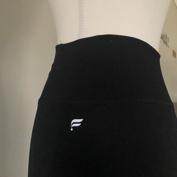 Fabletics ‘Dynamic High-Waisted Lattice 7/8’ black leggings🏃♀️ - Picture 3 of 4